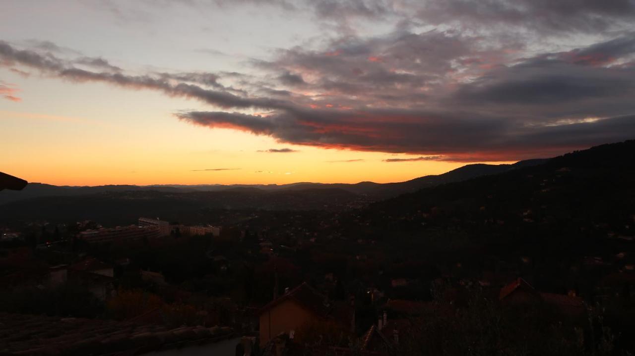 Appartement Spacieux Et Chaleureux A Grasse Dış mekan fotoğraf